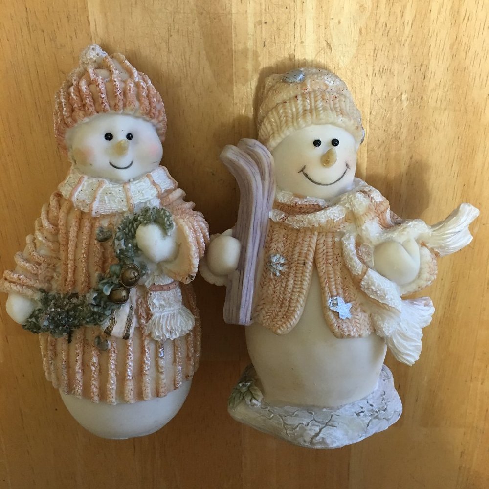 2 Snowman Figurines